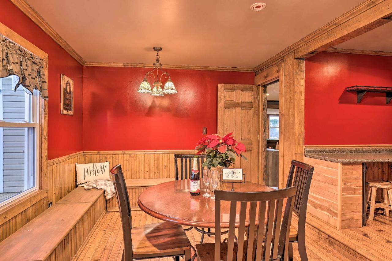Pet-friendly Seneca With Private Deck Ferienhaus